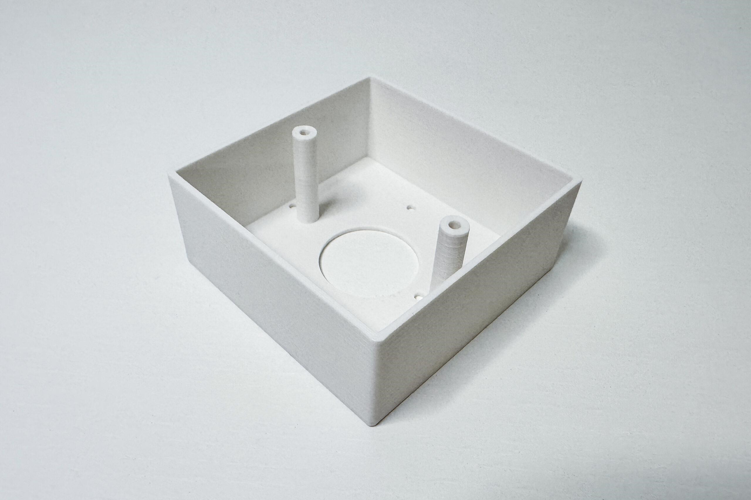 TP-Link D-EAPWALL2-C,  držák box pro upevnění na zeď EAP115-Wall,  EAP230-Wall,  EAP650-Wall,  Tapo S210,  Tapo S220,  bílý2 