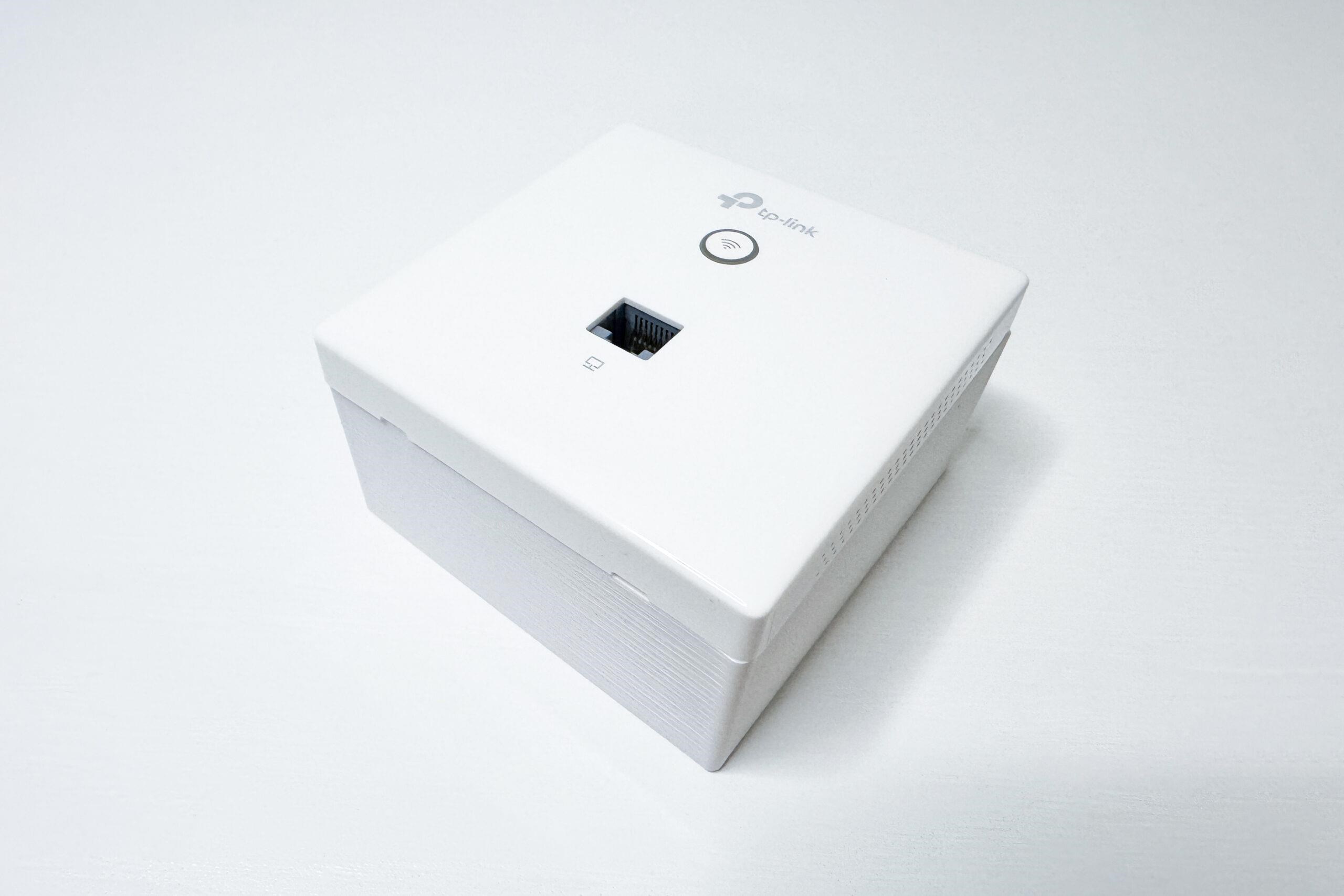 TP-Link D-EAPWALL2-C,  držák box pro upevnění na zeď EAP115-Wall,  EAP230-Wall,  EAP650-Wall,  Tapo S210,  Tapo S220,  bílý5 