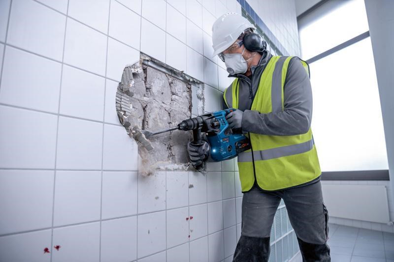Bosch GBH 18V-28 CF akumulátorové vrtací kladivo s SDS plus4 