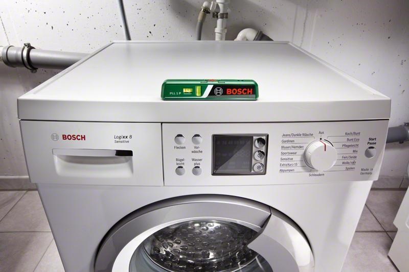 Bosch EasyLevel laserová vodováha2 