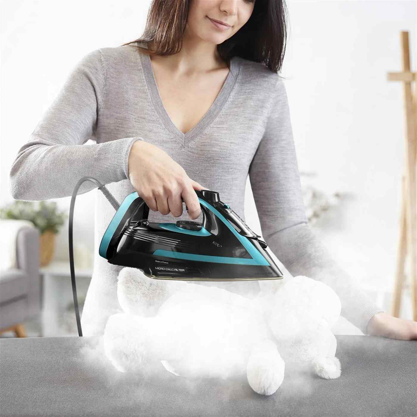 BAZAR - Tefal Puregliss FV8066E0 napařovací žehlička, 3000 W, anti-drip, rychlé nahřátí, tyrkysová - Poškozený obal8 