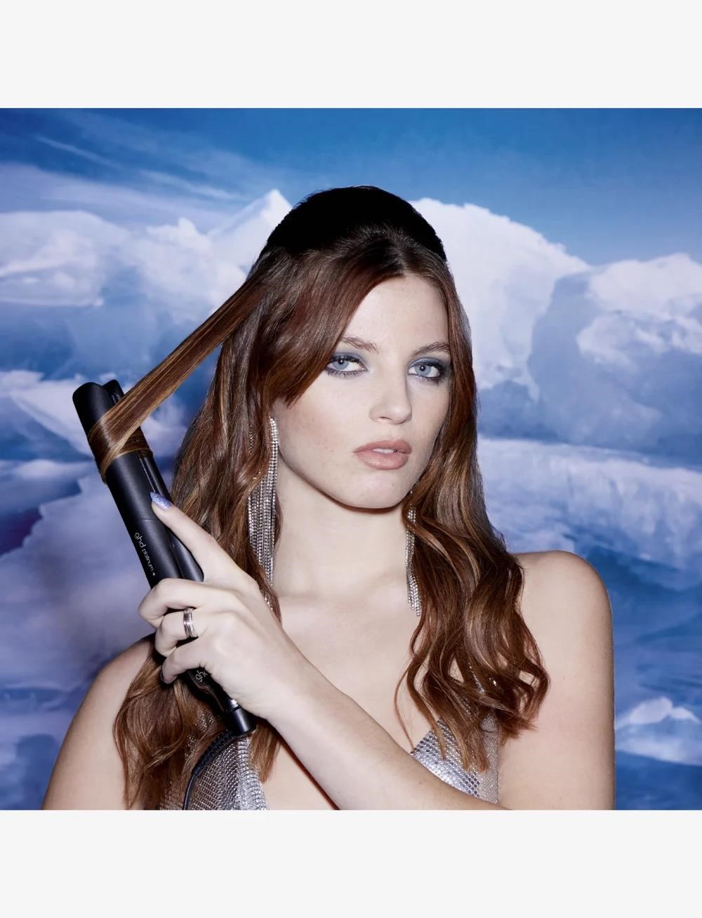 GHD Platinum+ žehlička na vlasy,  dárkové balení,  černá5 