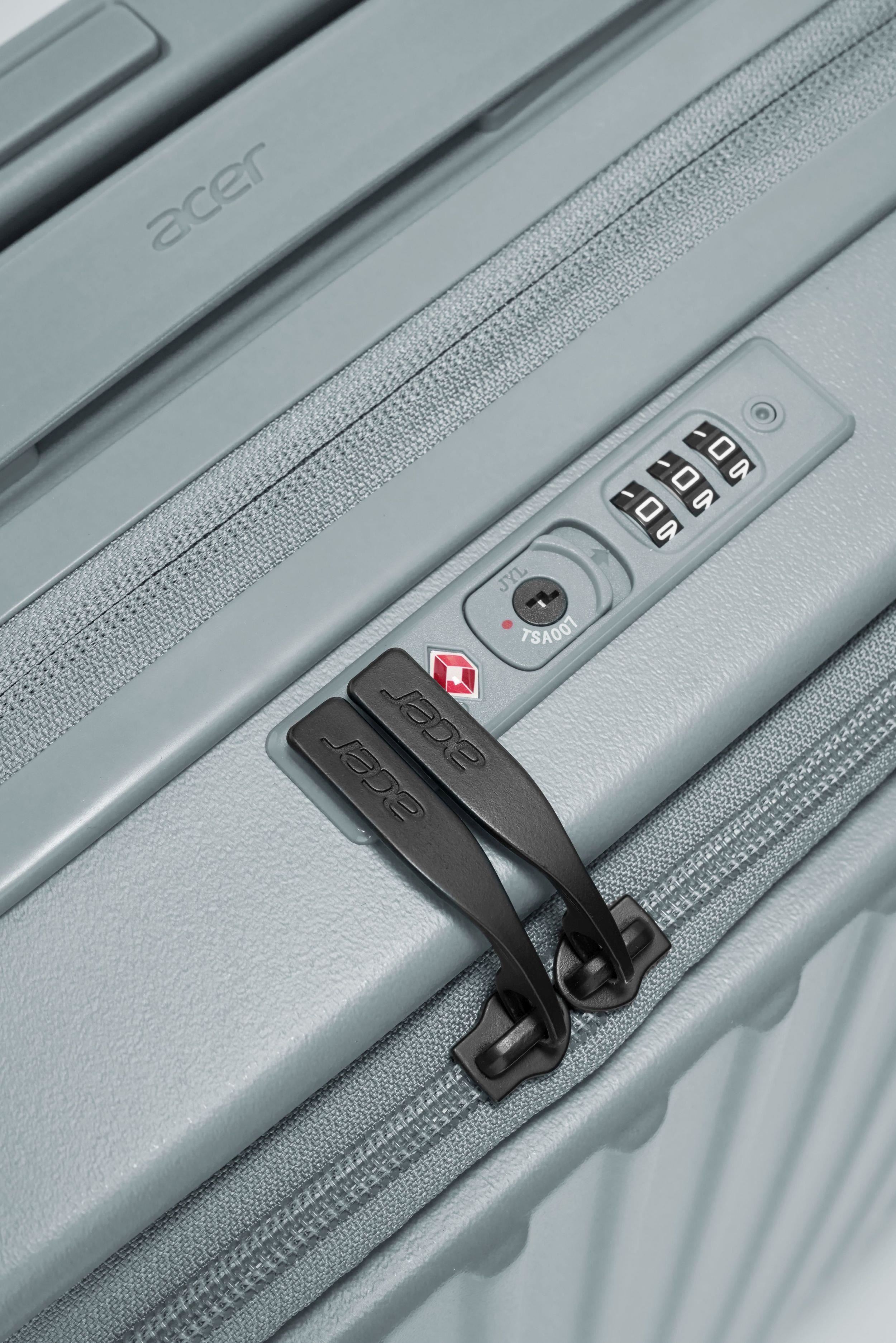 Acer Barcelona luggage 20