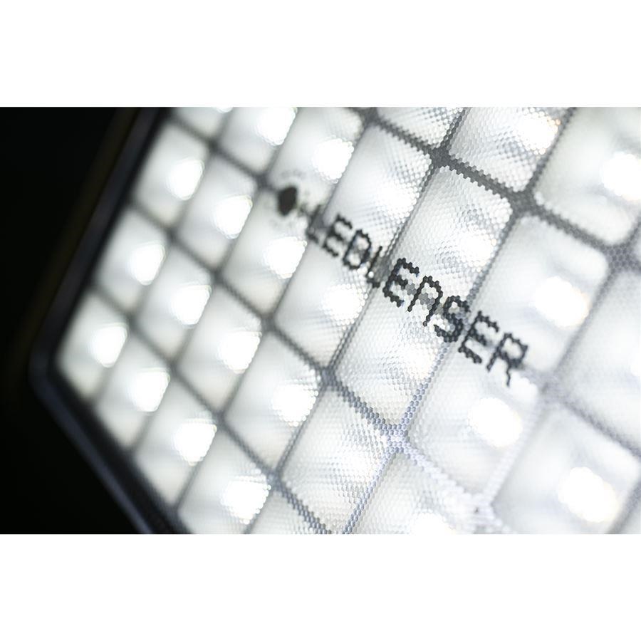 Ledlenser AF8R Work pracovní světlo11 