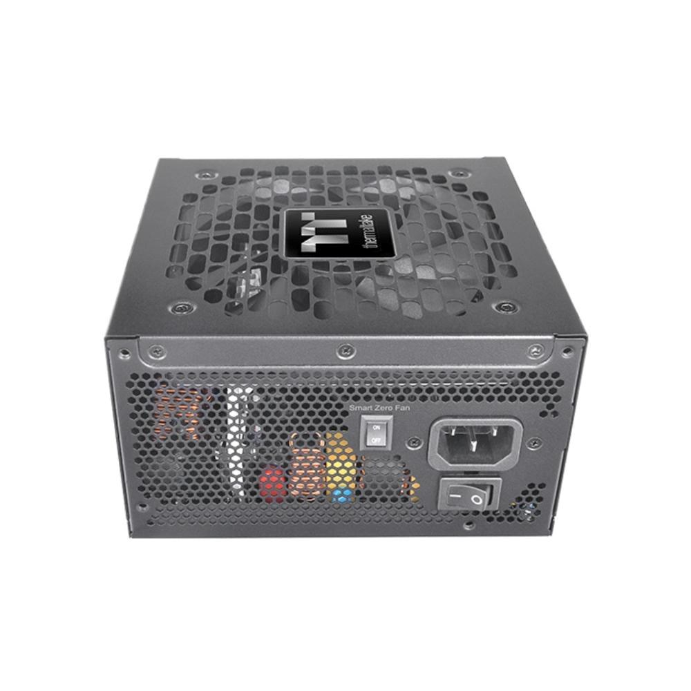 THERMALTAKE zdroj 1000W Toughpower GT,  120mm,  Plně modulární,  80+ Gold,  černá4 