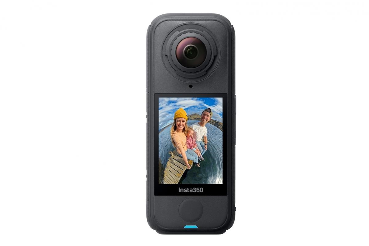 Insta360 X4 Air Starter Bundle akční kamera,  Černá,  8K /  30fps,  4K/  až 60fps,  6osý gyroskop,  360°,  Active HDR,  vodotěsná1 
