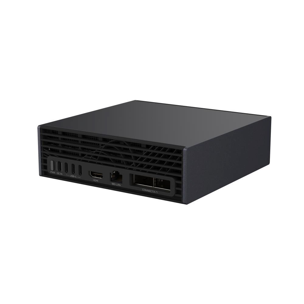 GIGABYTE AI TOP ATOM,  Nvidia GB10 Grace,  4TB PCIe 5.0,  černá0 