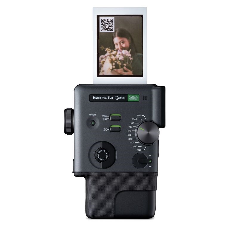Fujifilm INSTAX MINI EVO CINEMA hybridní instantní fotoaparát - černý3 