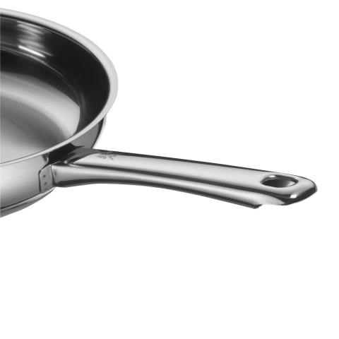 WMF Profi nerezová pánev mělká 24 cm Cromargan nerezová ocel 18/ 10,  dno TransTherm,  vhodné pro indukci,  ergonomická1 