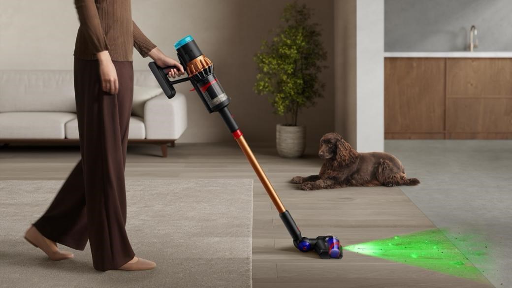 BAZAR - Dyson V16 Piston Animal + Sada pro šetrný detailní úklid černá/ měděná tyčový vysavač - Rozbaleno (Komplet)2 