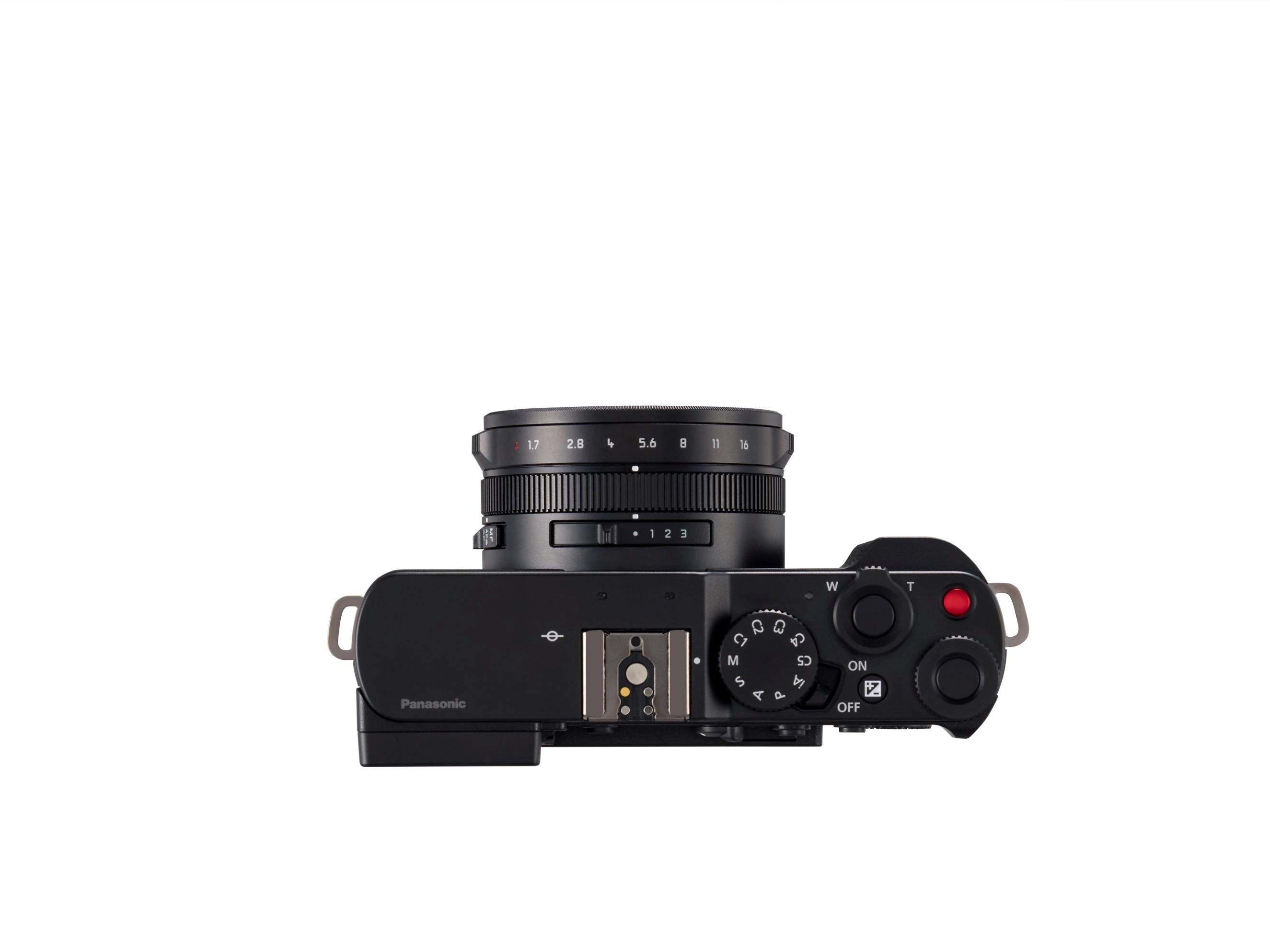 Panasonic Lumix DC-L10 + 24-70 mm - black2 