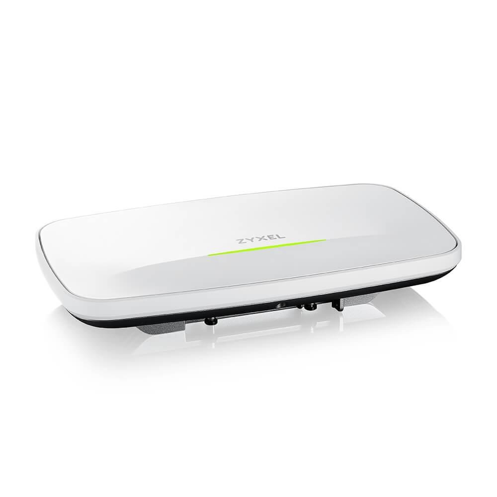 Zyxel WBE660S BE22K 4x4x4 MU-MIMO,  Smart Antenna,  Triple Radio,  Incl Nebula Pro & CNP 1Yr licenses,  1x1G & 1x1/ 2.5/ 5/ 103 