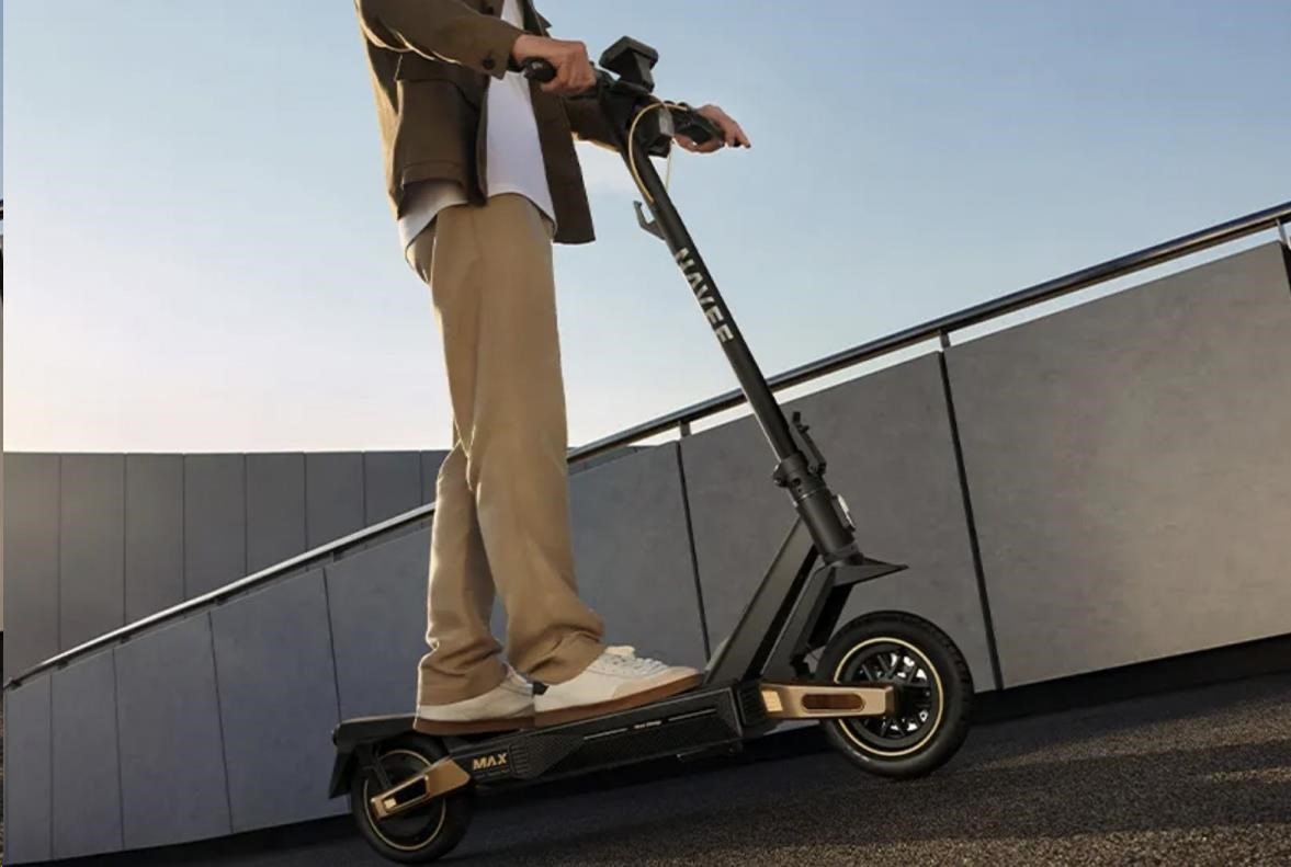 NAVEE Elektrická koloběžka NAVEE ST5 Max5 
