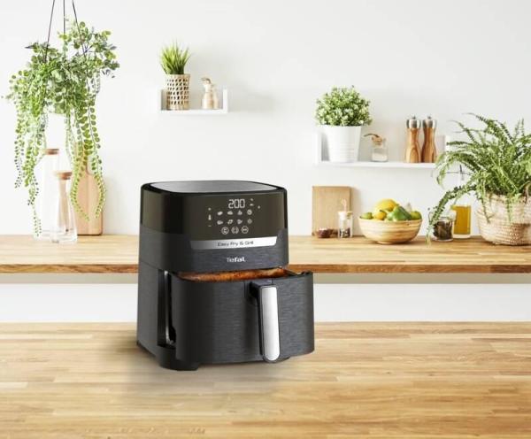 Tefal EY505815 Easy Fry&Grill fritéza, horkovzdušná, 1550 W, displej, 4.2 l, regulace teploty, časovač, černá8