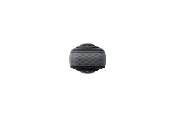Insta360 X5 akční kamera,  8K 360° video,  triple AI čip,  vodotěsnost do 15 m,  6osá stabilizace,  2400 mAh baterie10