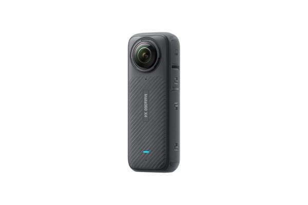 Insta360 X4 akční kamera,  8K /  30 fps,  4K/  až 100 fps,  6osý gyroskop,  360° záběr,  Active HDR,  vodotěsná7