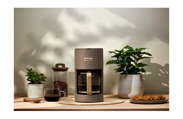 Ariete Breakfast Wood Drip Coffee Machine 1394/07, hnedošedý