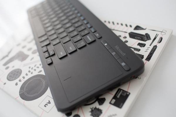 Microsoft All-In-One Media Keyboard USB CS/SK1