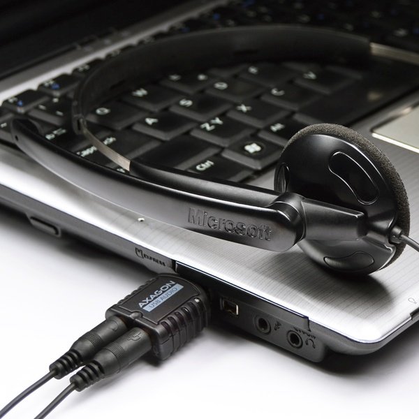 AXAGON ADA-10, USB 2.0 - externá zvuková karta MINI, 48kHz/16-bit stereo, vstup USB-A 2 
