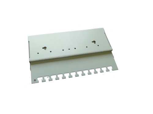 Patch panel Box 8-port Cat5E STP na stenu1 