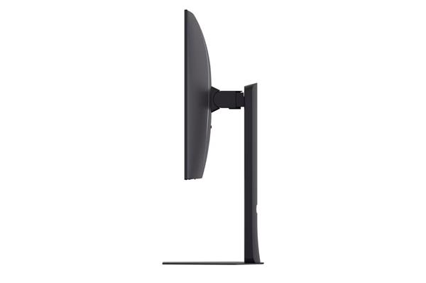 LG 32GS95UV-B 31.5" OLED 3840x2160 1M:1 0.03ms 275cd 2xHDMI DP pivot 240Hz 