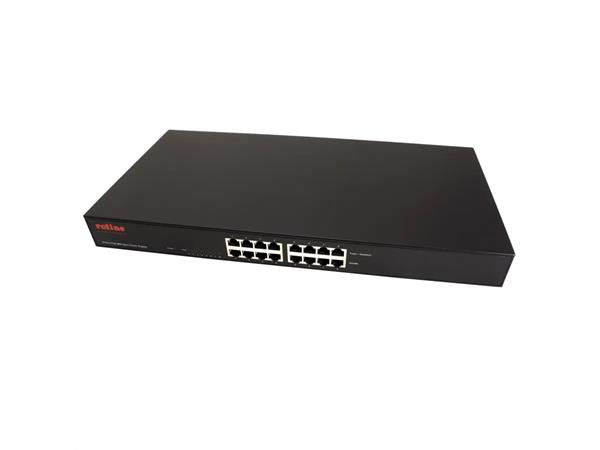 ROLINE 19-palcový injektor Fast Ethernet PoE so stredným rozpätím, 8 portov 