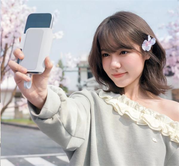Insta360 Snap Selfie Screen 