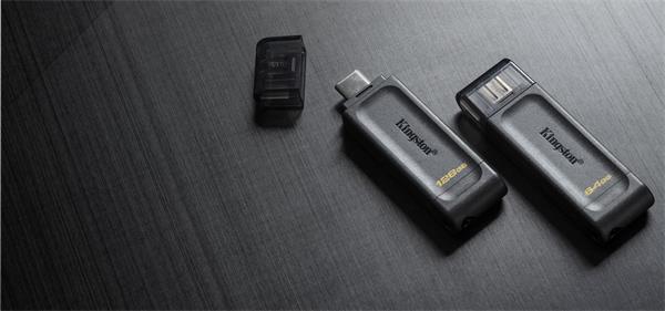 128 GB . USB-C 3.2 Gen 1 kľúč. Kingston DataTraveler 70