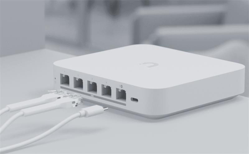 Ubiquiti UniFi Gateway Max  2,5Gbps porty (UniFi gateway s podporou IPS/IDS) 