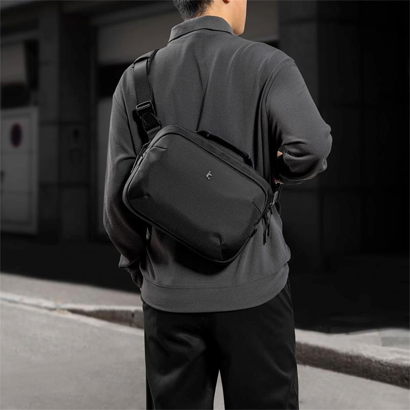 TomToc taška Shoulder Bag pre iPad Pro 11"/Air 10.9" - Black 