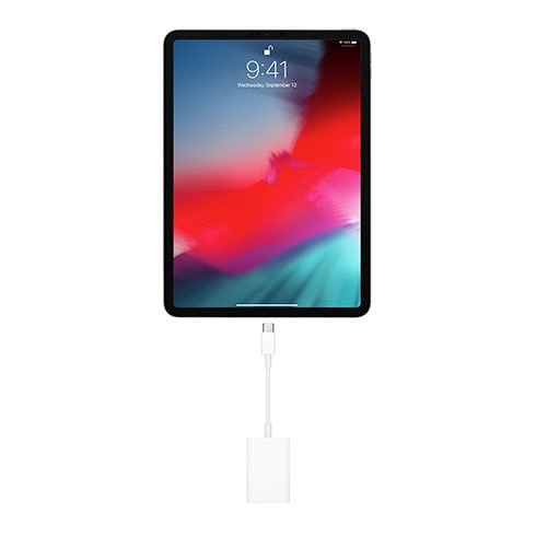 Apple USB-C to SD Card Reader 