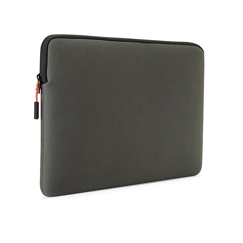 Pipetto puzdro Classic Fit Sleeve pre Macbook Air 13" M2/M3 / Pro 14" - Military Green 