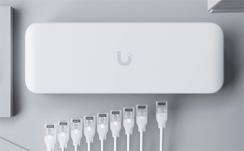 Ubiquiti UniFi switch USW Flex 2,5G   8x 2.5Gbps + 1x 10Gbps/SFP+  indoor 