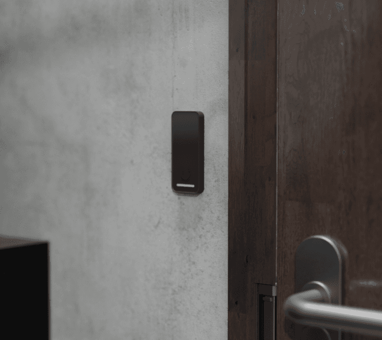 Ubiquiti UniFi Access - G3 Reader   čtečka karet (RFID 13,56MHz/NFC/mobil) černá 