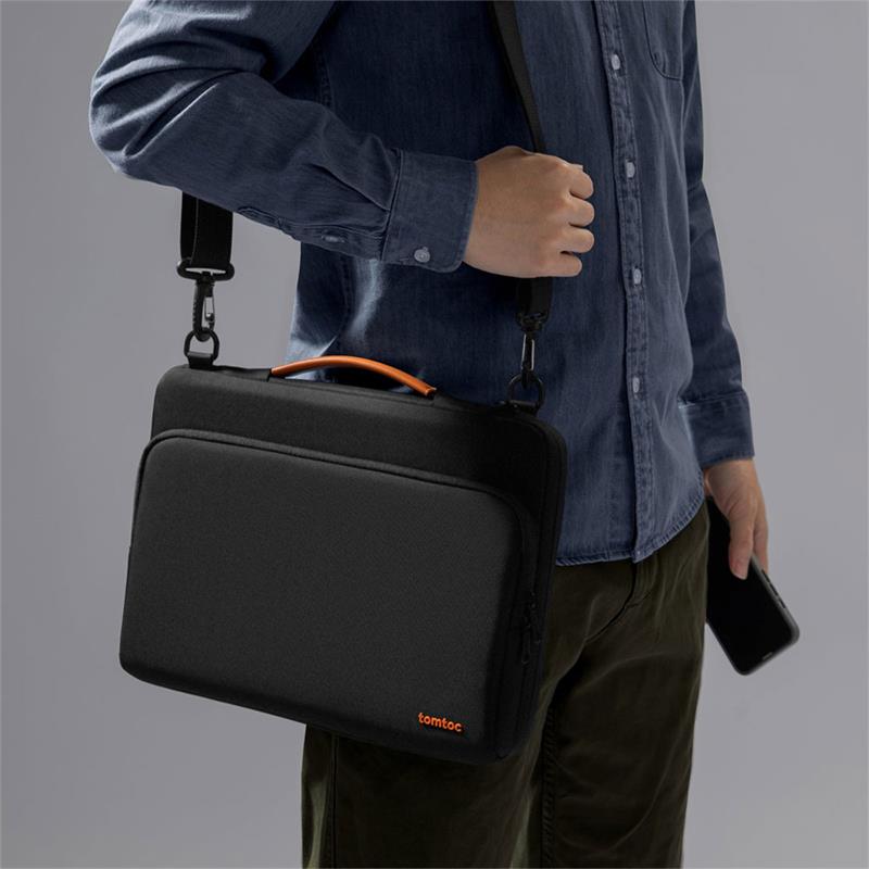 Tomtoc taška Defender A40 pre Macbook Air 15" M2/M3/M4 - Black 
