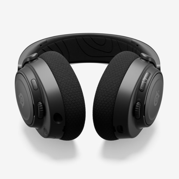 Steelseries Arctis Nova 7 