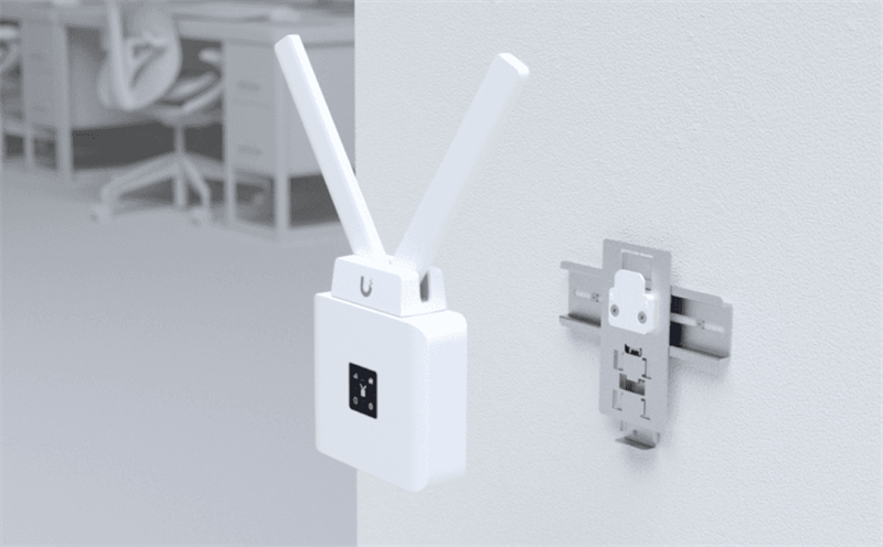 Ubiquiti UniFi UMR  LTE Mobile Router 