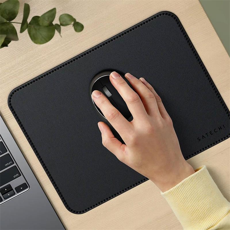 Satechi podložka pod myš Vegan-Leather Premium Mouse Pad - Black 