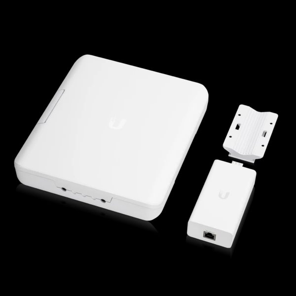 Ubiquiti UniFi switch USW-Flex-Utility  outdoor montážny box pre switch USW-Flex  