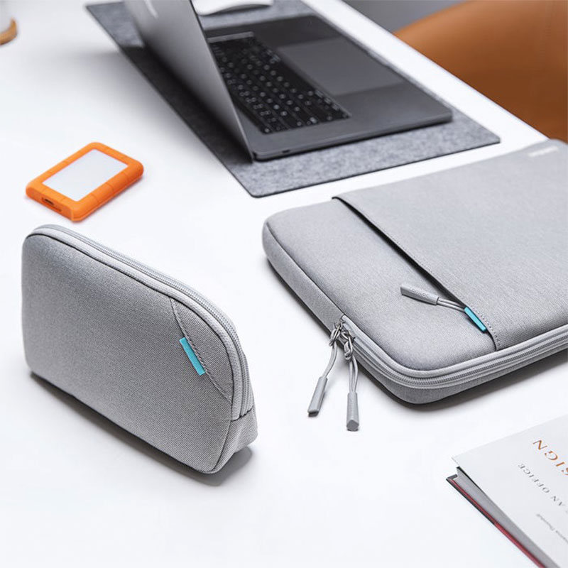 Tomtoc puzdro Recycled Sleeve with Pouch pre Macbook Pro 16" M1/M2/M3 - Gray 