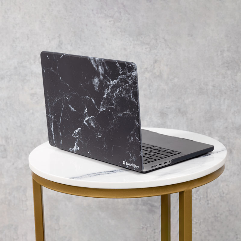 SwitchEasy Hardshell Marble Case pre MacBook Air 13" M2 2022 - Black Marble 
