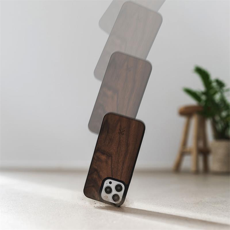Woodcessories kryt Bumper Case MagSafe pre iPhone 14 Plus - Walnut 