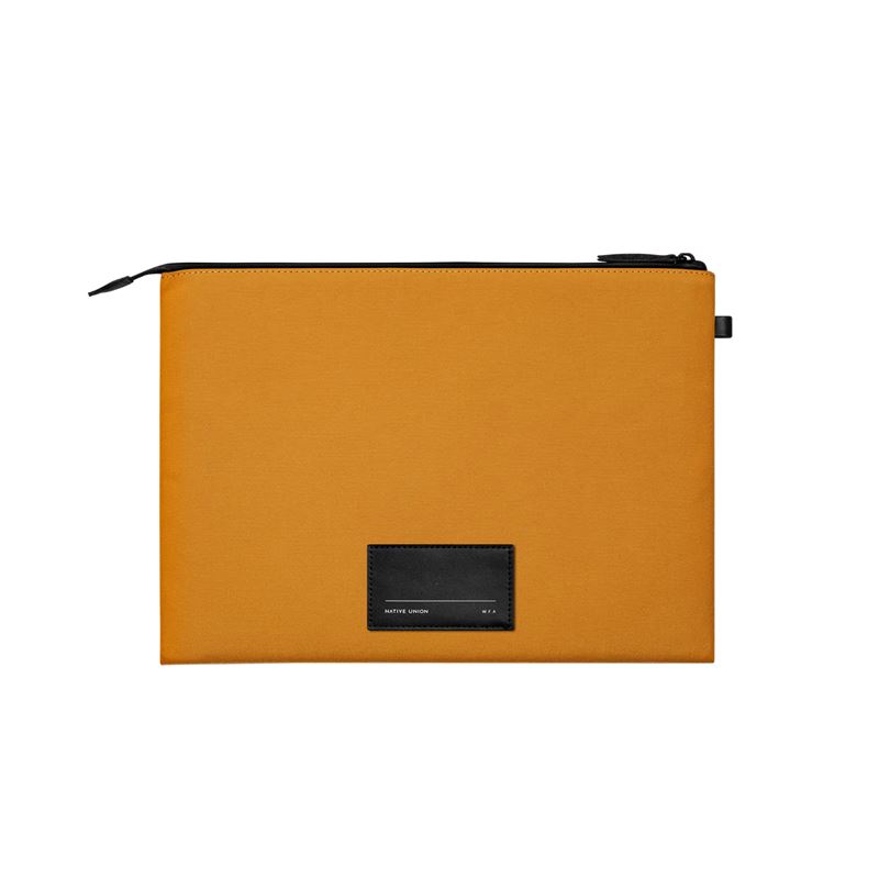 Native Union puzdro W.F.A. Sleeve pre MacBook Pro 16" 2021 - Kraft 